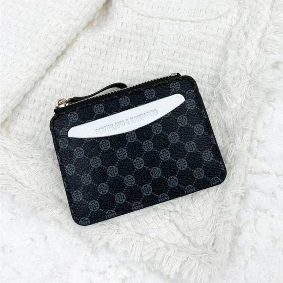 ⚠️Clearance Black Patterned Zipper Cardholder / Wallet - Picture 3 of 4